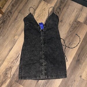 Denim stretchy dress. Black / charcoal.